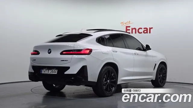BMW X4 2021 thumb 2