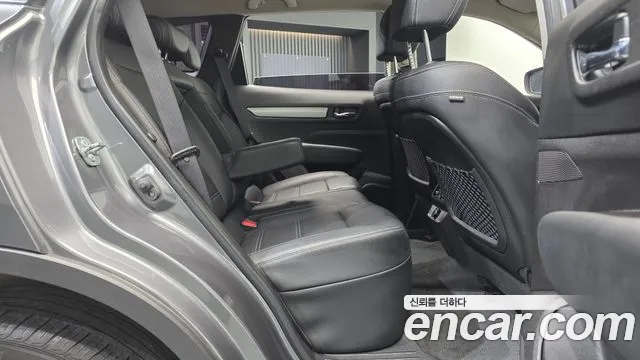 Renault-KoreaSamsung Koleos 2021 thumb 12