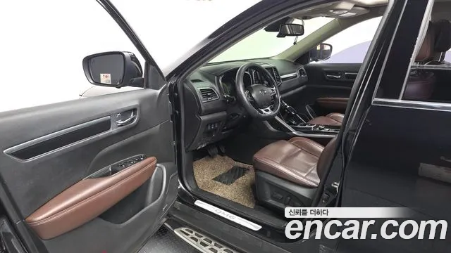 Renault-KoreaSamsung Koleos 2017 thumb 9