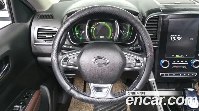Renault-KoreaSamsung Koleos 2017 thumb 12