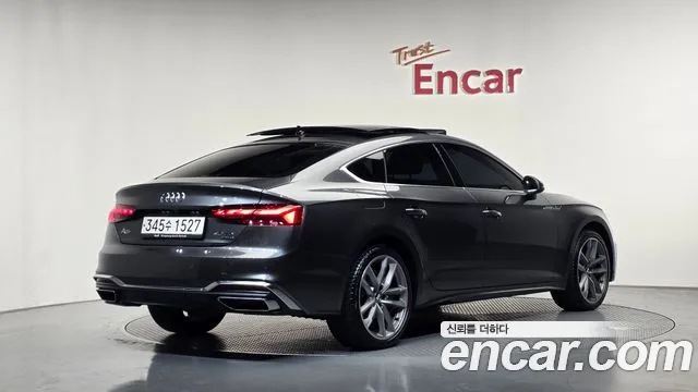 Audi A5 2021 thumb 2