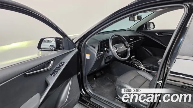 Kia Niro 2022 thumb 10
