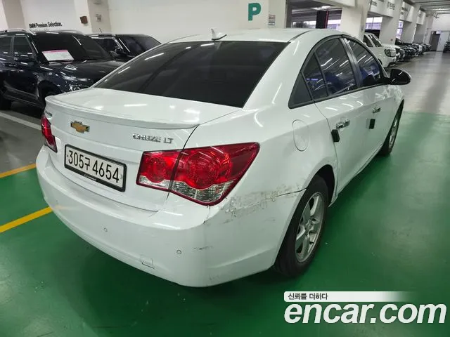 ChevroletGMDaewoo Cruze 2012 thumb 2