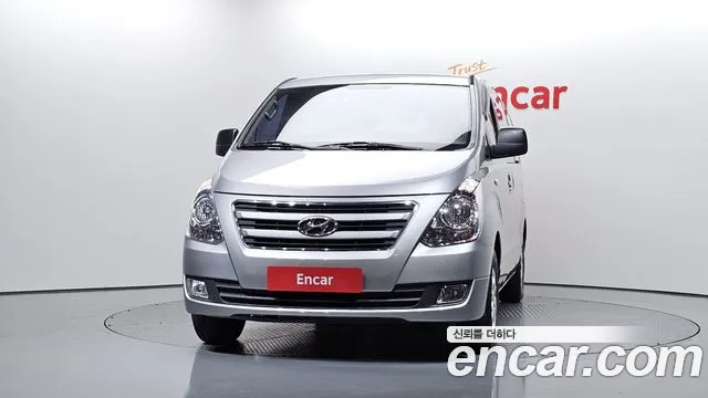 Hyundai Starex 2017 thumb 3
