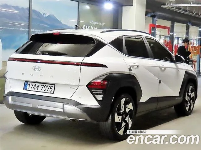 Hyundai Kona 2024 thumb 4