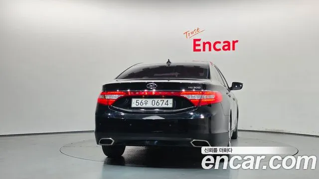 Hyundai Grandeur 2015 thumb 4