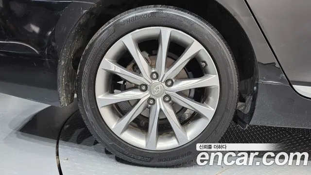Hyundai Grandeur 2015 thumb 5