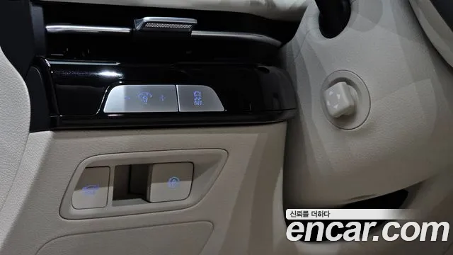 Genesis G80 2024 thumb 12