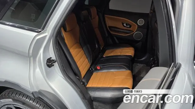 Land Rover Range Rover Evoque 2016 thumb 11