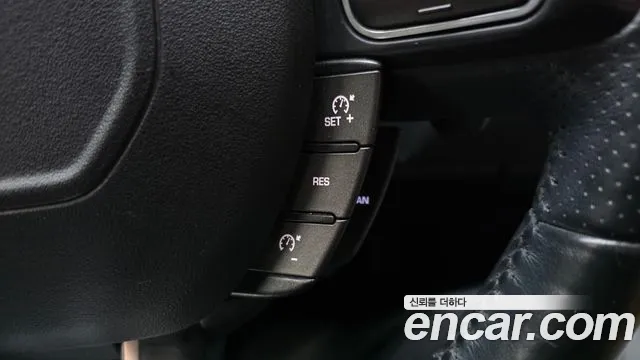 Land Rover Range Rover Evoque 2016 thumb 12
