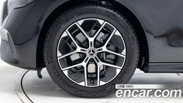 Mercedes-Benz E-Класс 2026 thumb 5