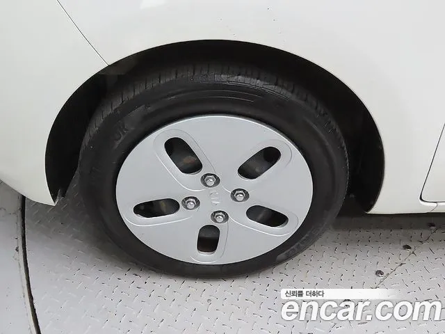 Kia Ray 2018 thumb 5