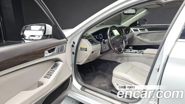 Genesis G80 2018 thumb 10