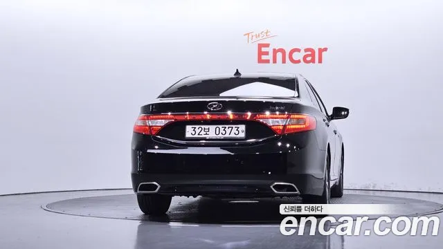 Hyundai Grandeur 2016 thumb 3