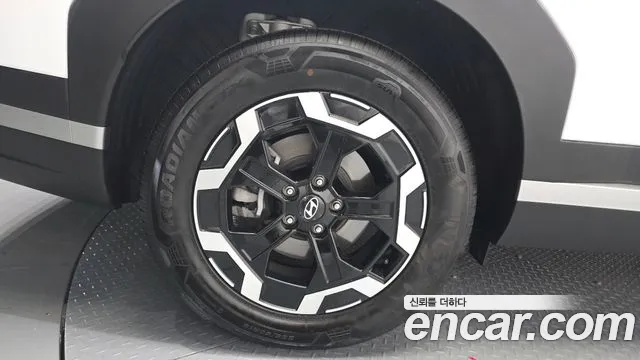 Hyundai Santa Fe 2025 thumb 4