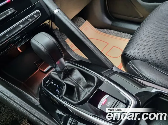 Renault-KoreaSamsung Koleos 2020 thumb 9