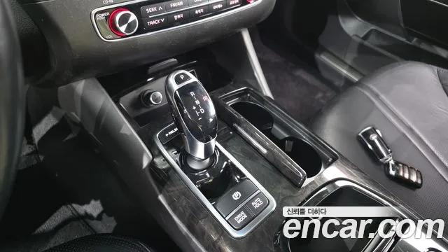 Kia K9 2013 thumb 8