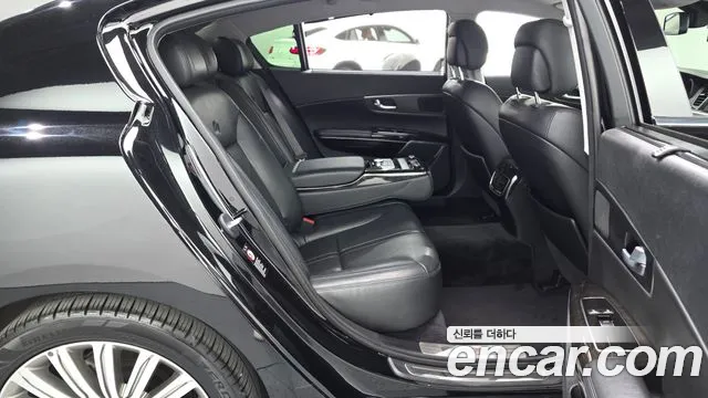Kia K9 2013 thumb 10
