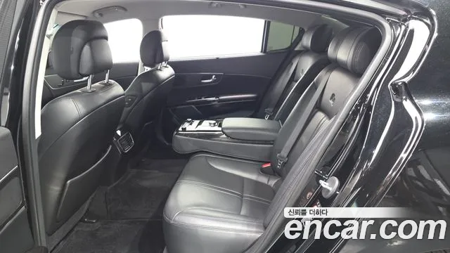 Kia K9 2013 thumb 11