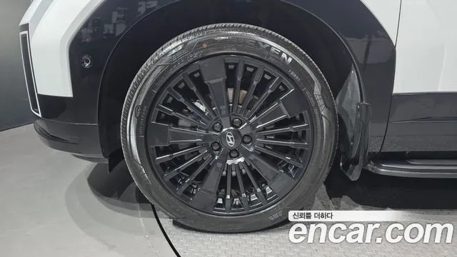 Hyundai Santa Fe 2025 thumb 4