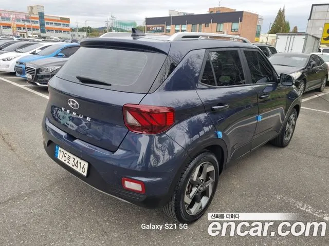 Hyundai Venue 2022 thumb 6