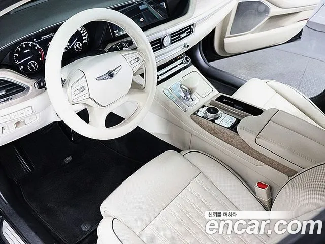 Genesis G90 2019 thumb 10