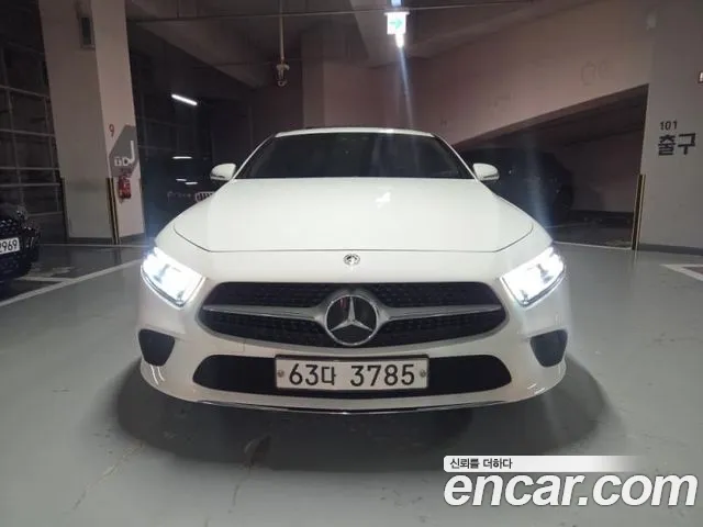 Mercedes-Benz CLS-Class 2018 thumb 11