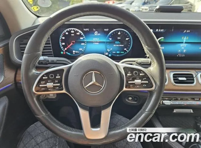 Mercedes-Benz GLE 2019 thumb 4