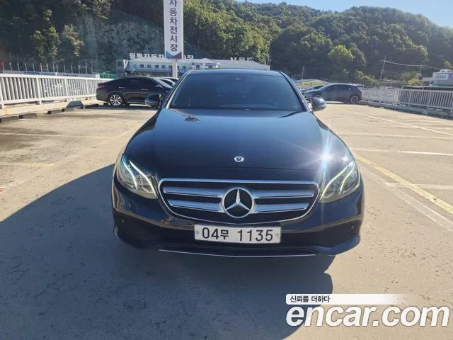 Mercedes-Benz E-Класс 2018 thumb 11
