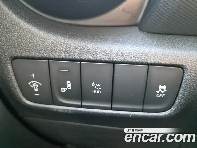Hyundai Kona 2018 thumb 9