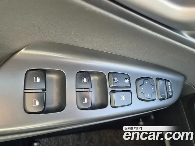 Hyundai Kona 2018 thumb 10