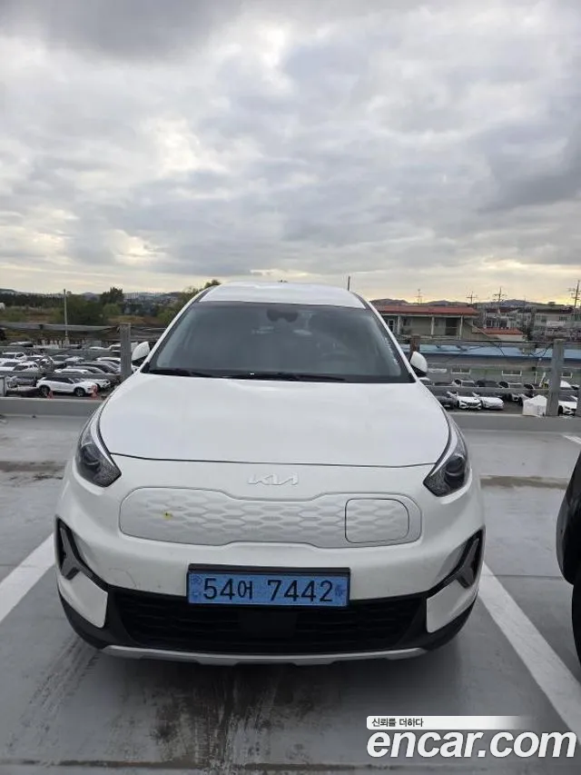 Kia Niro 2022 thumb 12