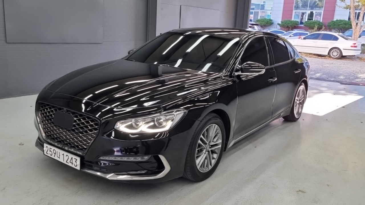Hyundai Grandeur 2017 thumb 11
