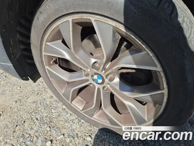 BMW X3 2016 thumb 6