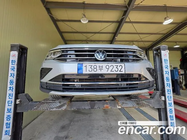Volkswagen Tiguan 2022 thumb 6