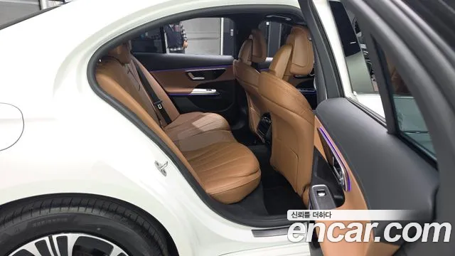 Mercedes-Benz E-Класс 2026 thumb 11