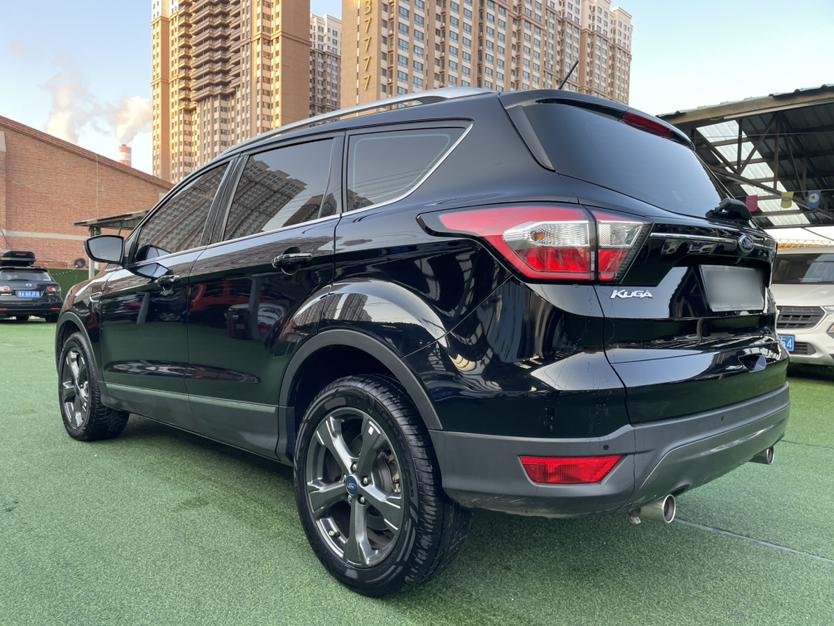Ford Kuga 2019 thumb 5