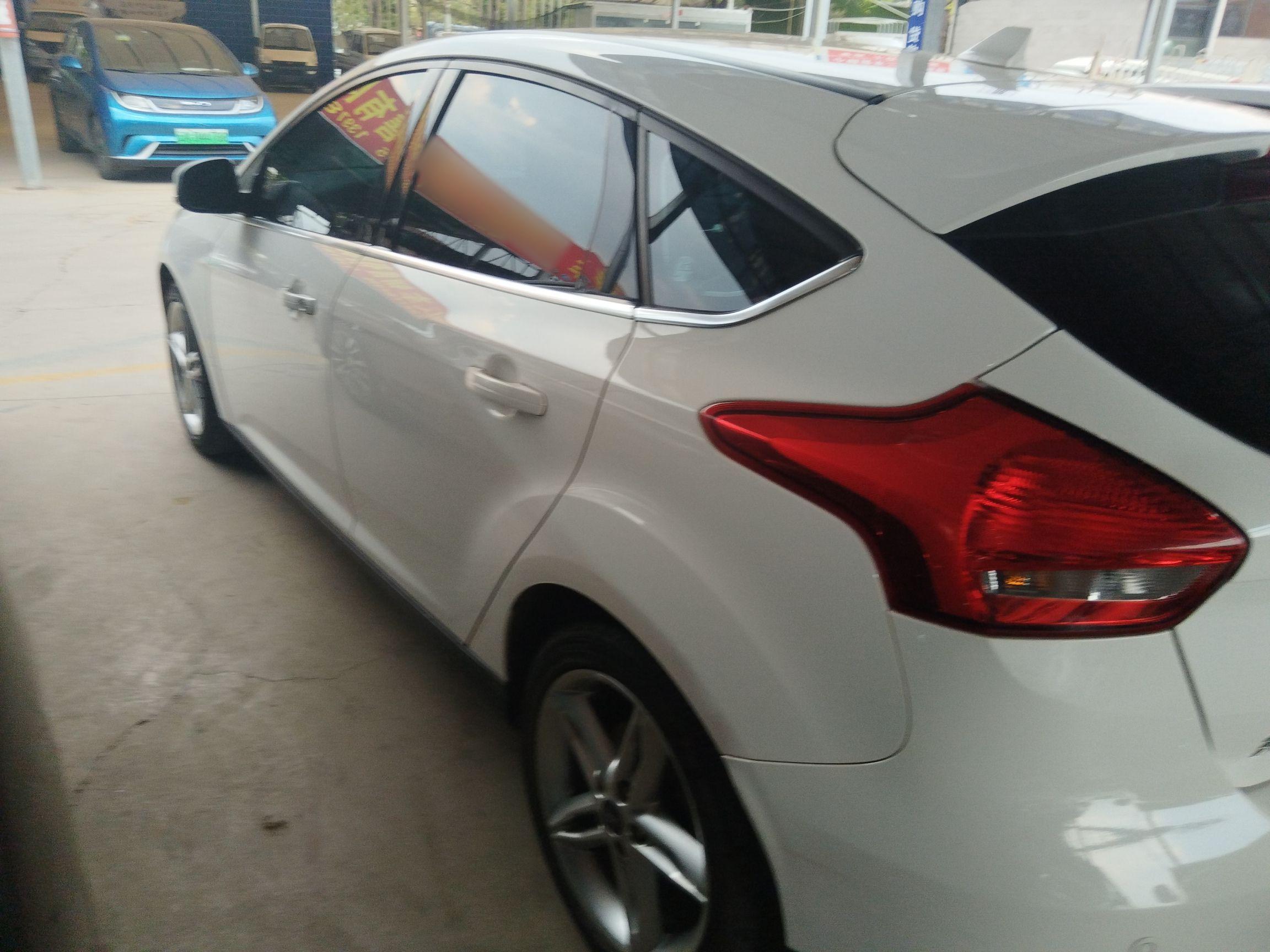 Ford Focus ST 2020 thumb 3