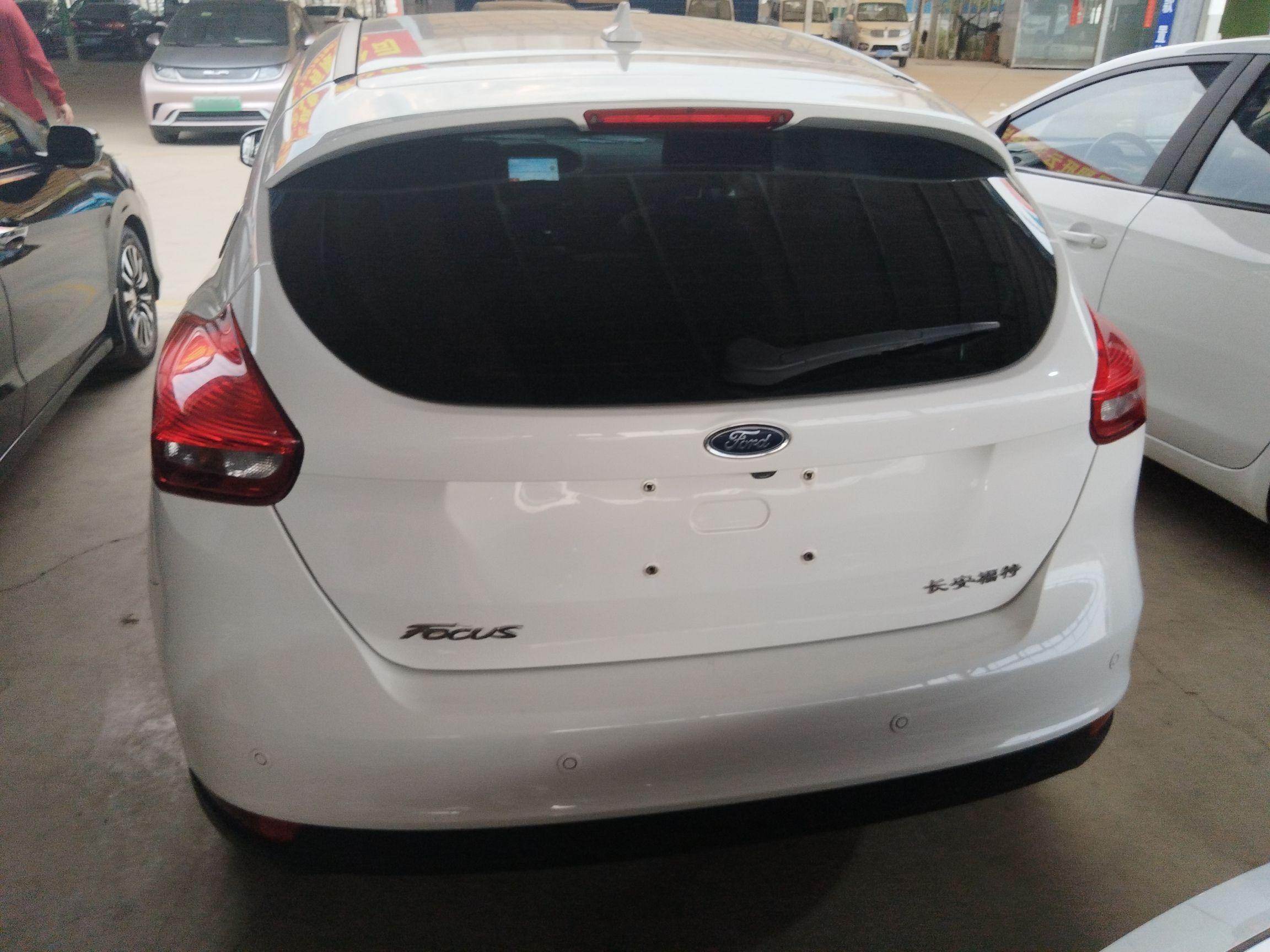Ford Focus ST 2020 thumb 4
