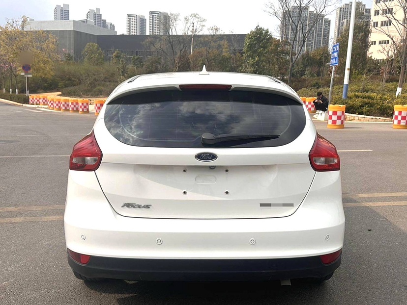 Ford Focus ST 2020 thumb 6