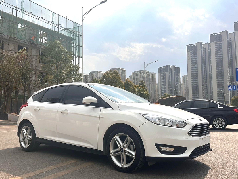 Ford Focus ST 2020 thumb 10