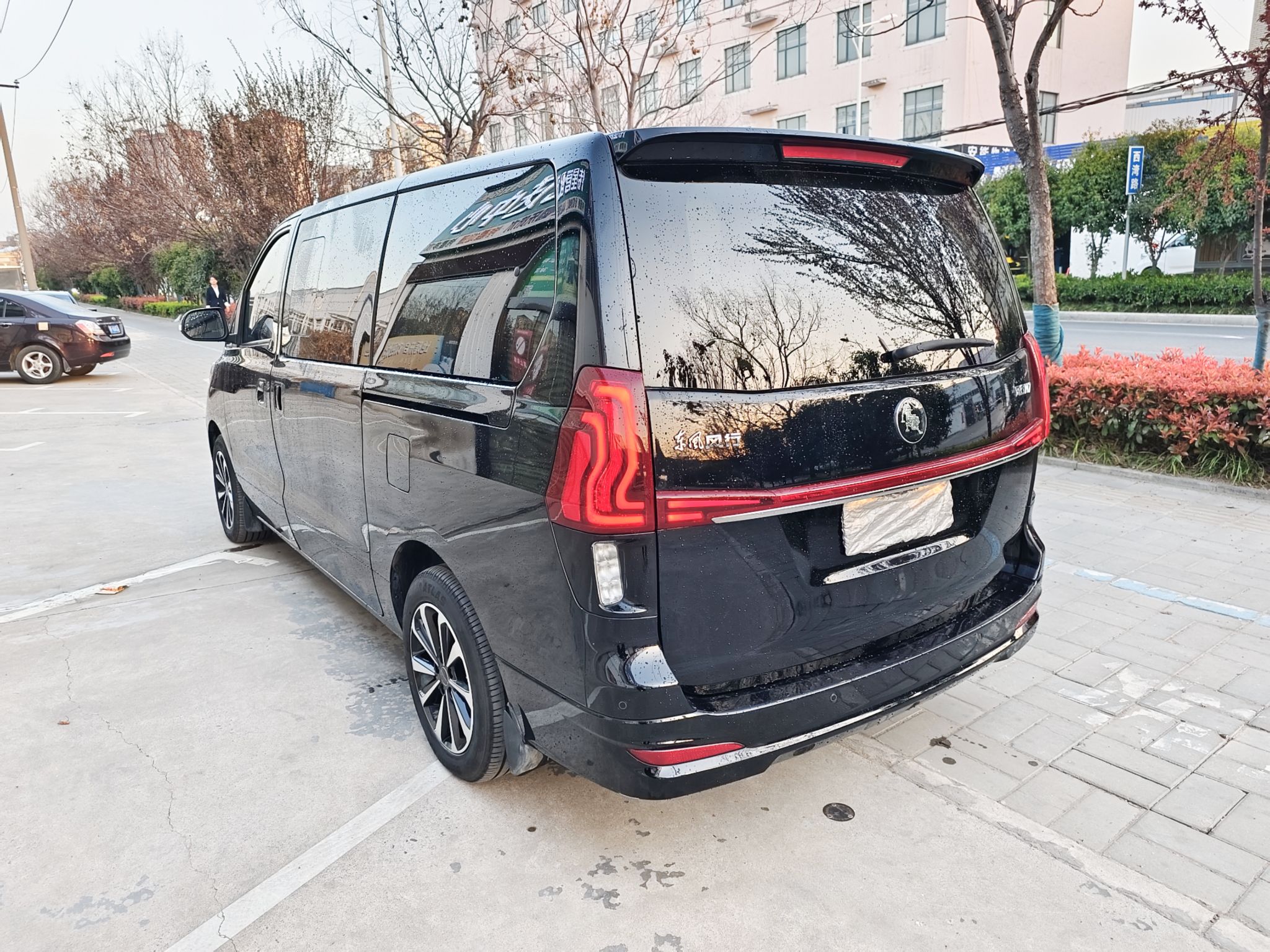 Dongfeng Fengxing M7 2022 thumb 4