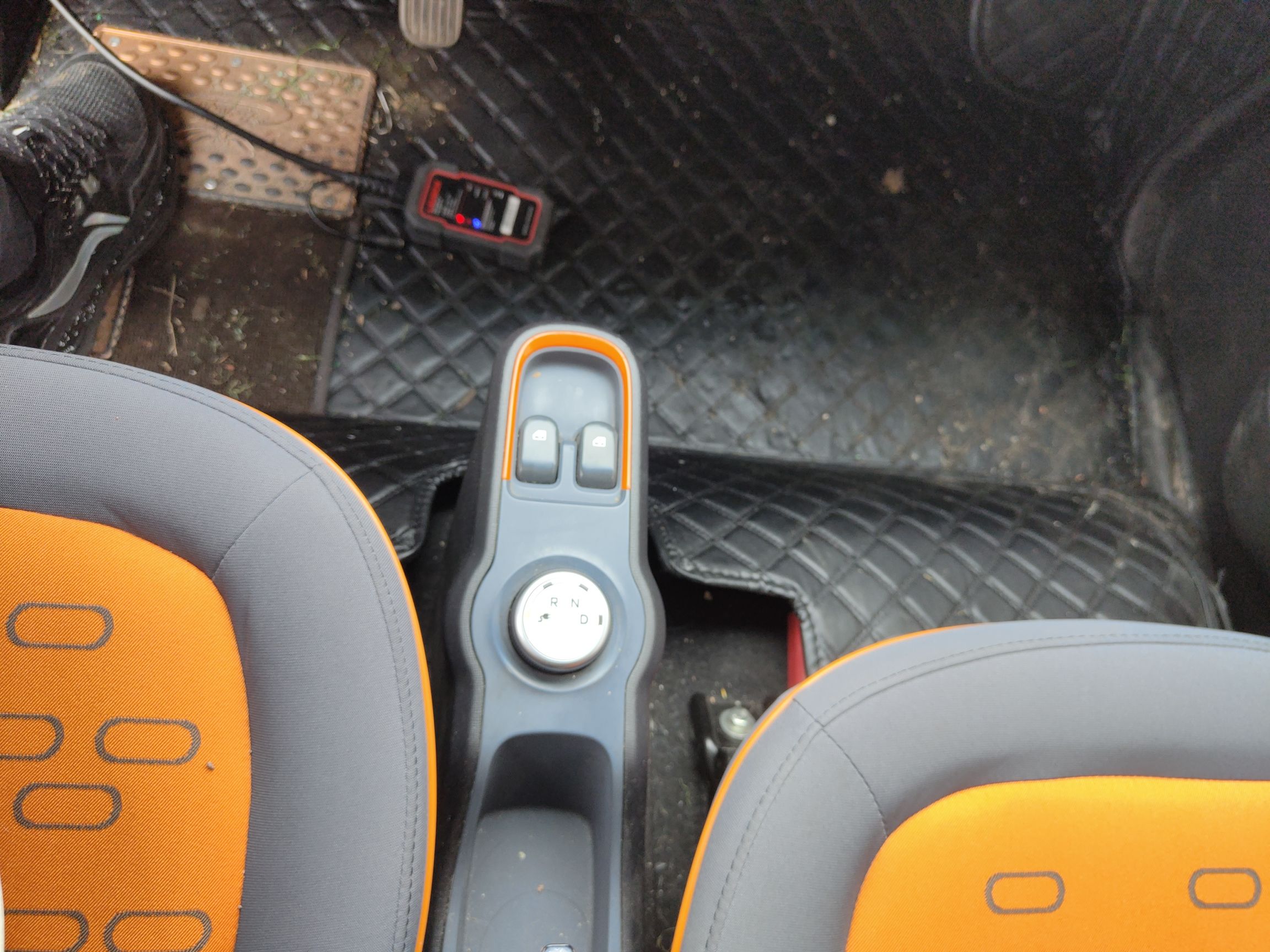 Baojun E100 2020 thumb 10