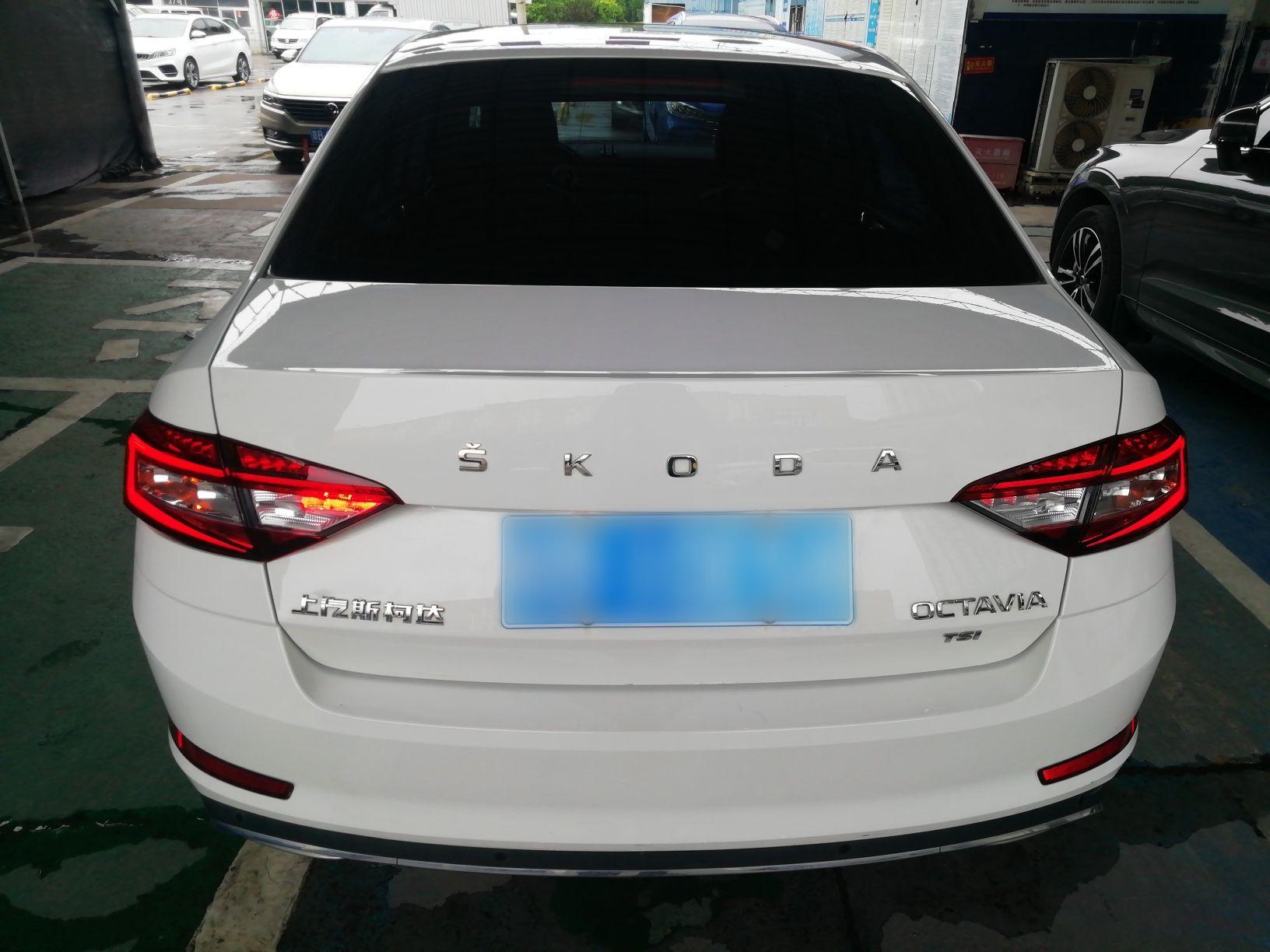 Skoda Octavia 2020 thumb 5