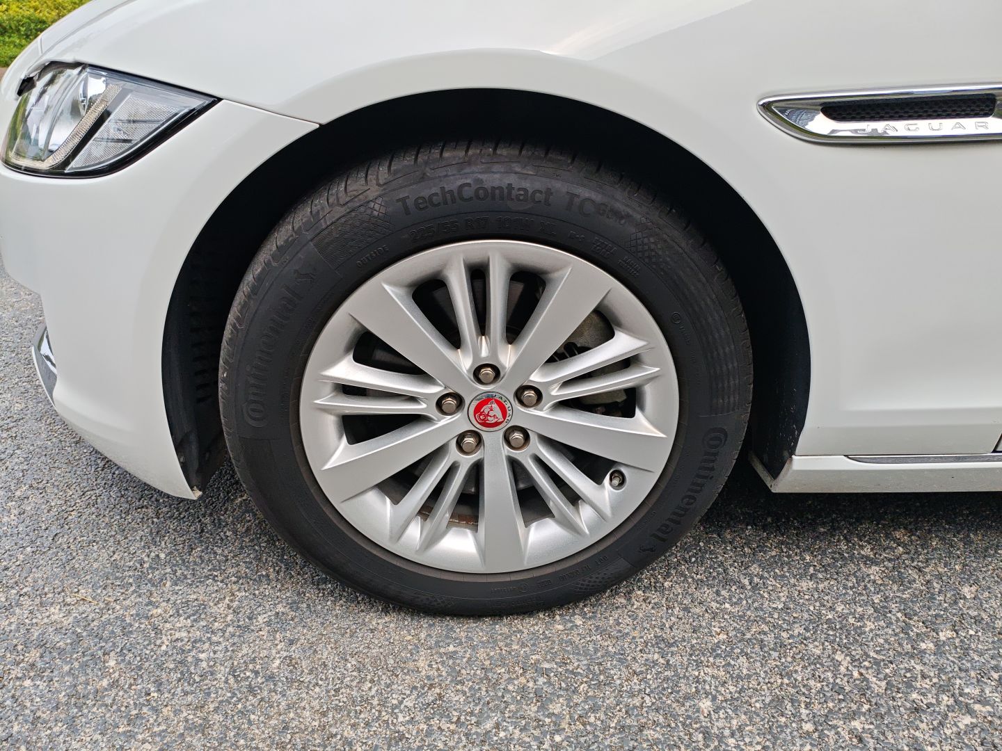 Jaguar XF 2019 thumb 8