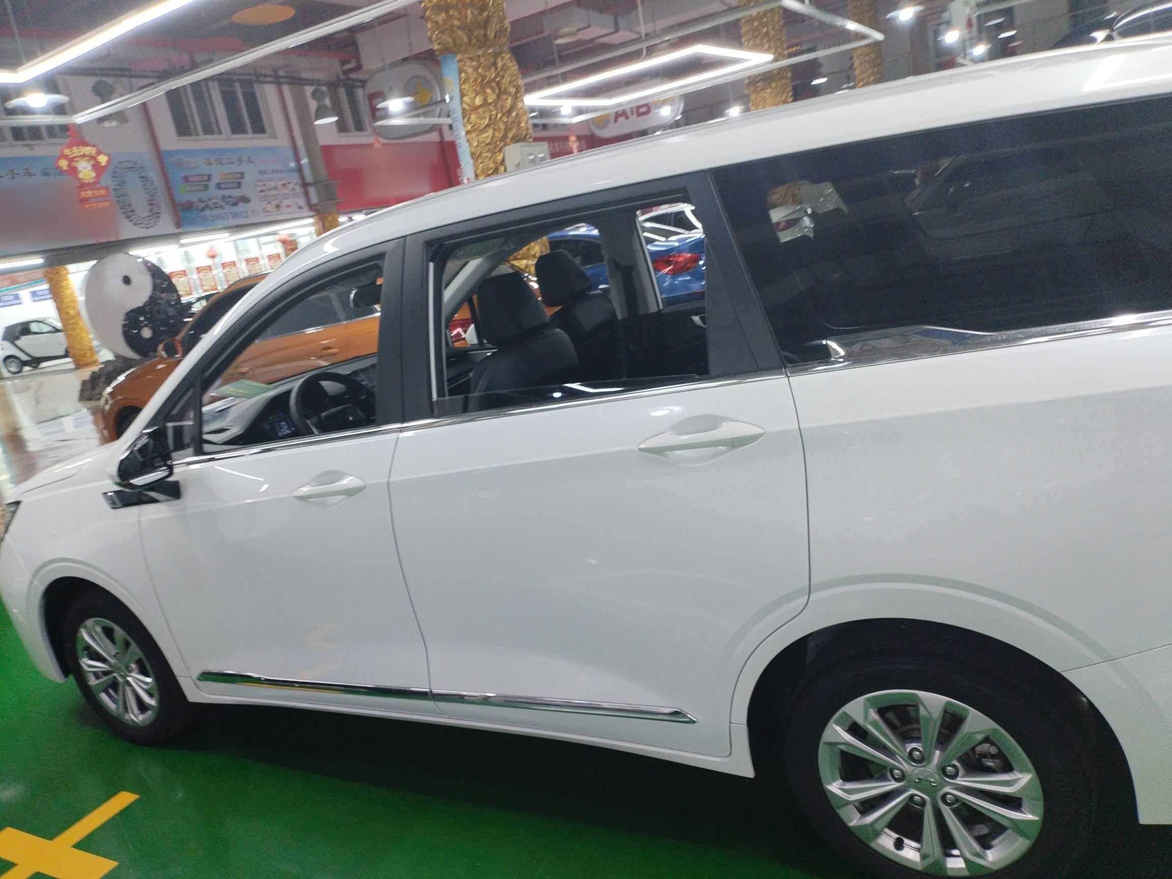 Wuling Jiachen 2022 thumb 4