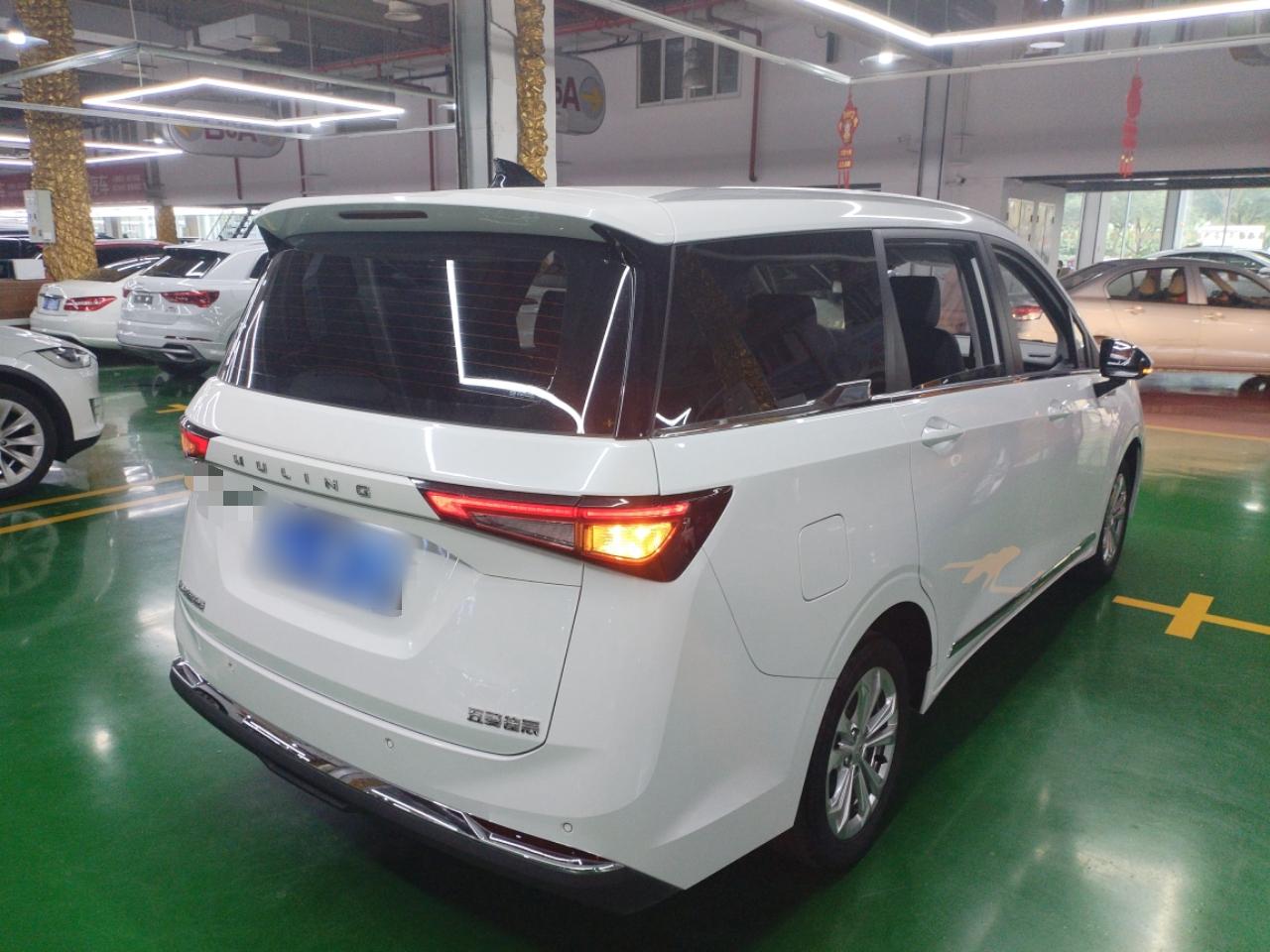 Wuling Jiachen 2022 thumb 6