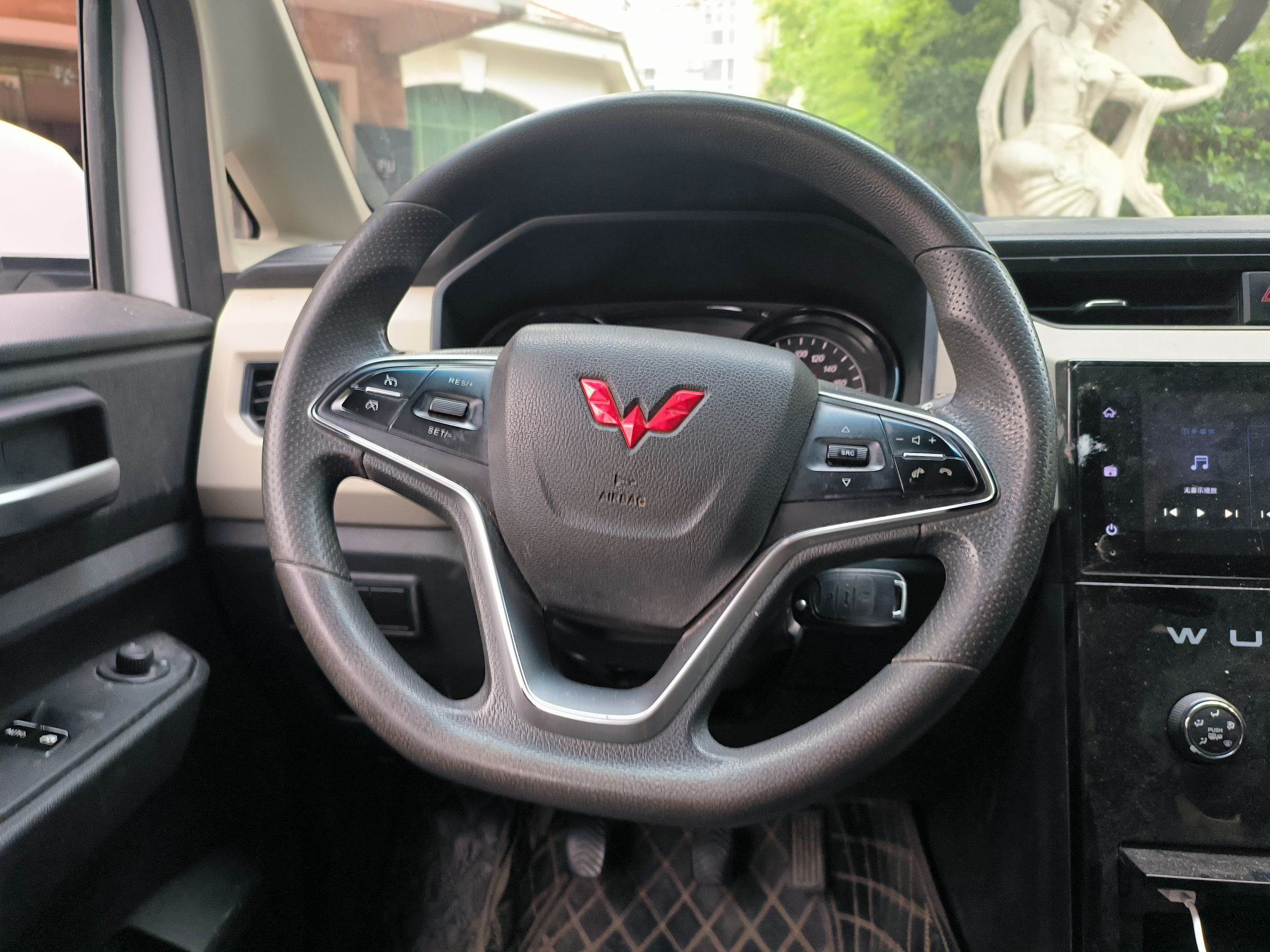 Wuling Zheng Cheng 2021 thumb 12