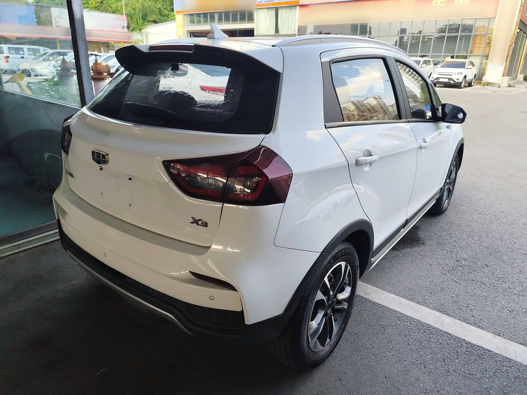 Geely Vision 2019 thumb 6