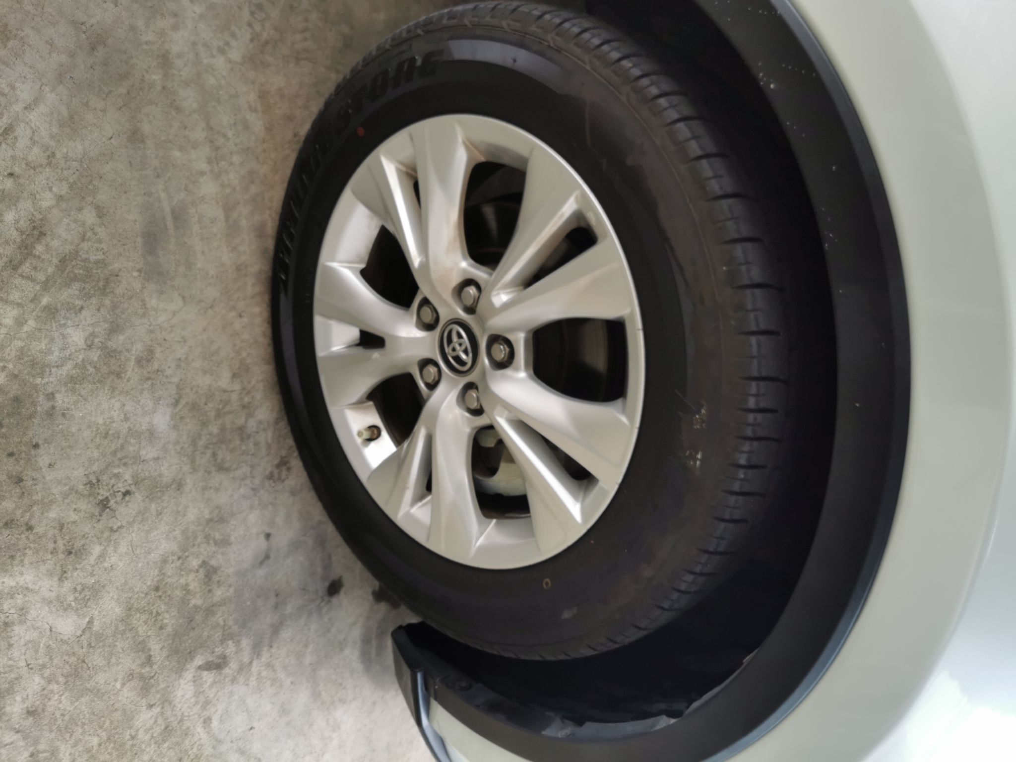 Toyota Izoa 2021 thumb 8